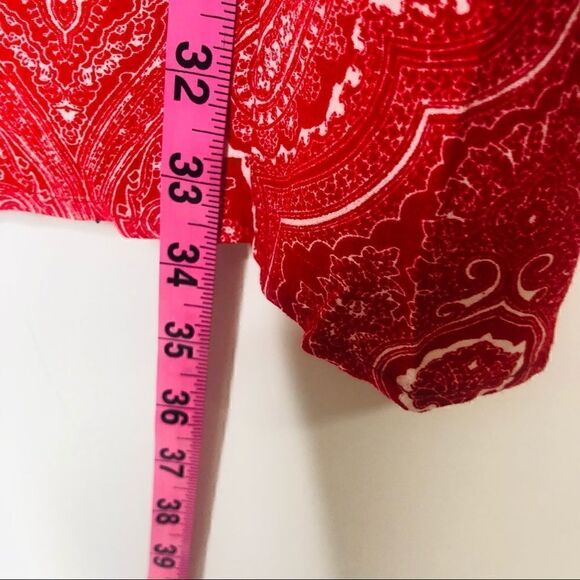 Lulu’s Red White Flutter Sleeve Dress Beaded Back - Picture 7 of 8